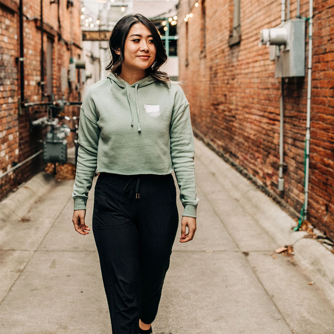 MT Roots Women's Crop Hoodie